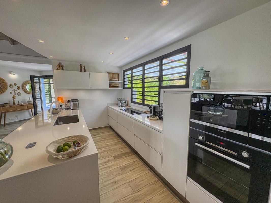 22.Location villa piscine Saint François Guadeloupe_Cuisine